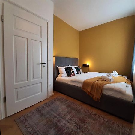 Apartment 4-6 Personen I 80Qm I Altstadt I Dachterasse I Parkplatz Straubing Ngoại thất bức ảnh