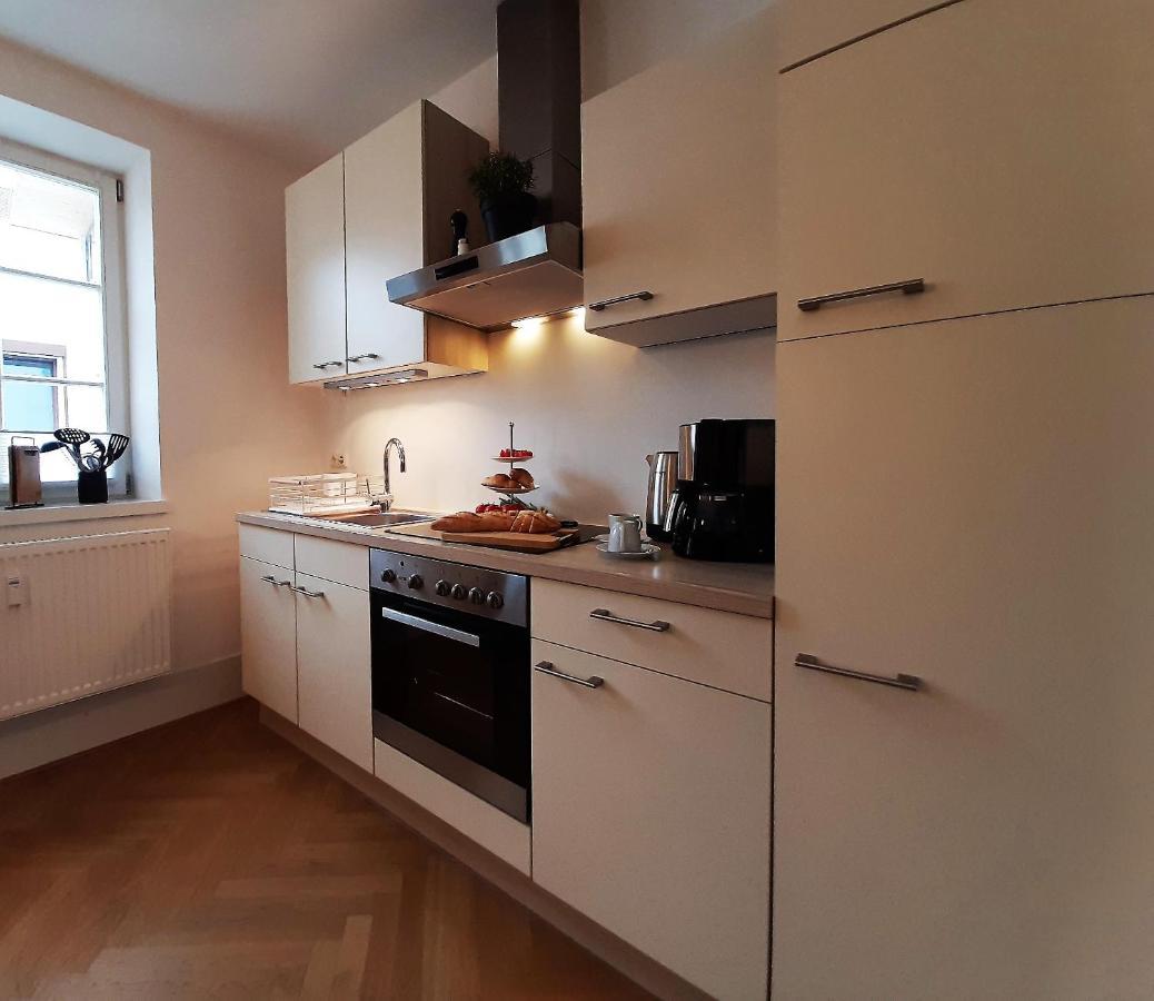 Apartment 4-6 Personen I 80Qm I Altstadt I Dachterasse I Parkplatz Straubing Ngoại thất bức ảnh
